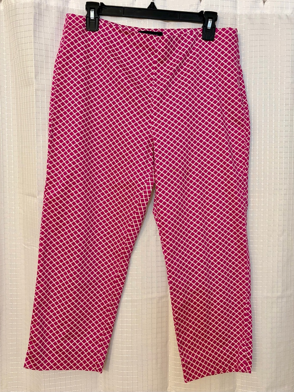 Talbots Heritage capris - fuchsia argyle pattern - size 12 petite